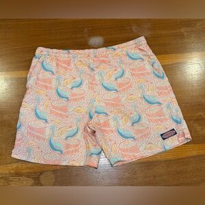 Vineyard Vines Pastel Pelican all over Patterned Men’s Swim Shorts Mesh lining